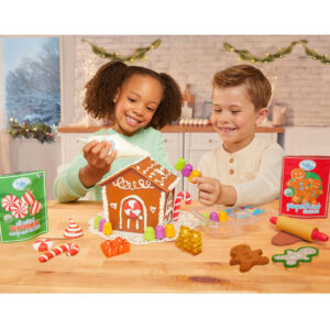 Alternative view of Creative Chefs™ Gingerbread House Kit